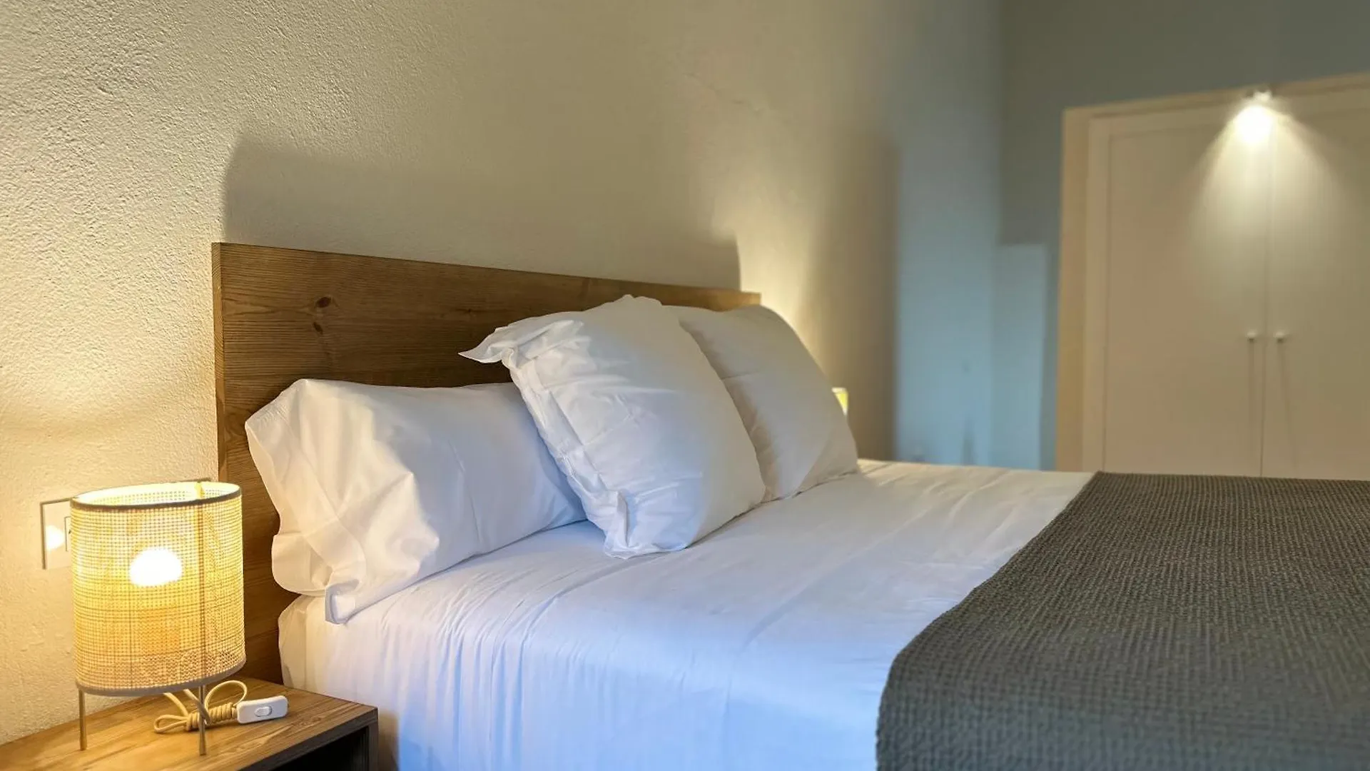 Encis D'Emporda -Adults Only- Guest House Casavells Country house